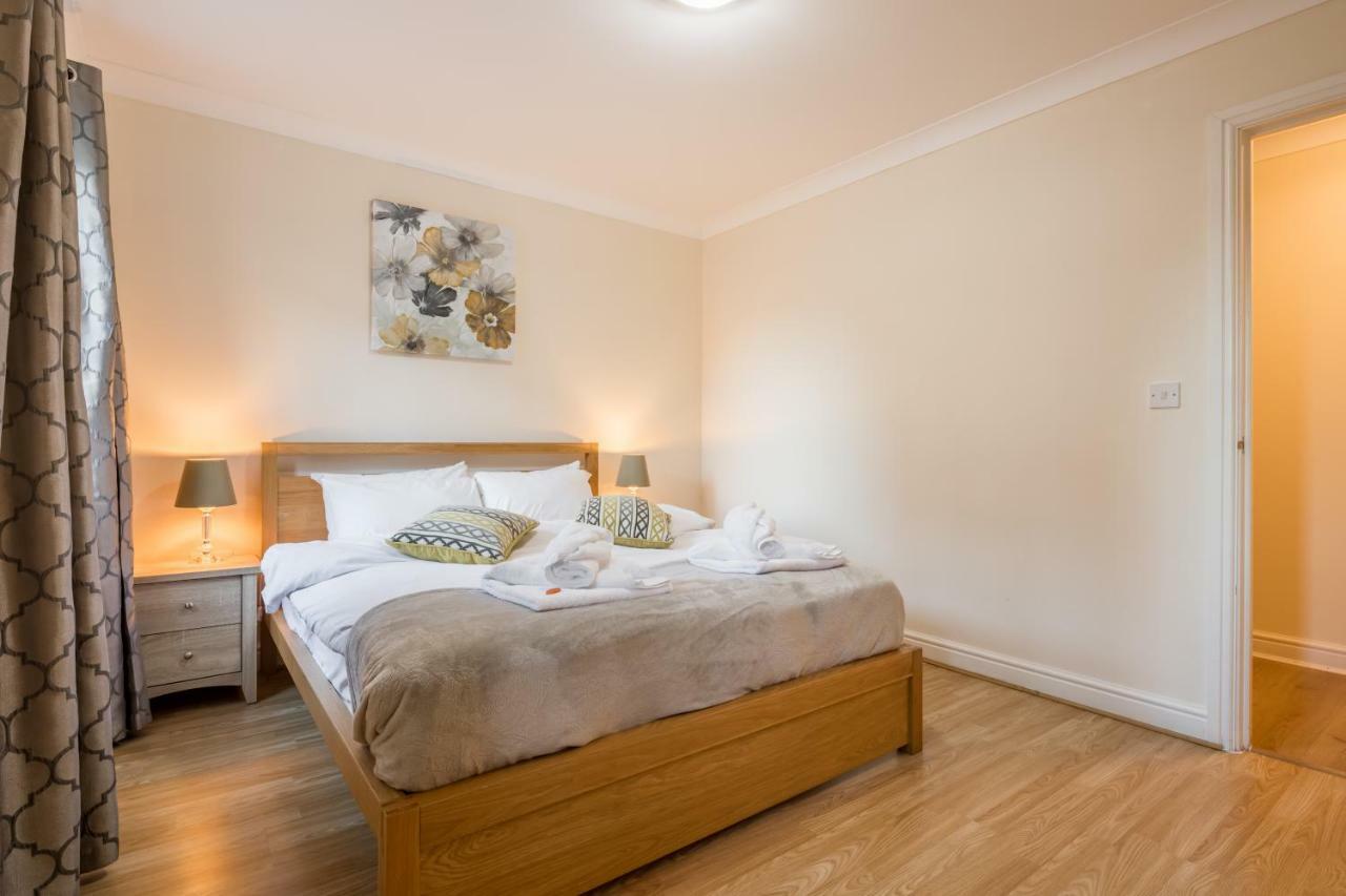 Koala & Tree - Bridge View 1 Bed Apartment - Short Lets & Serviced Accommodation Cambridge Exteriör bild